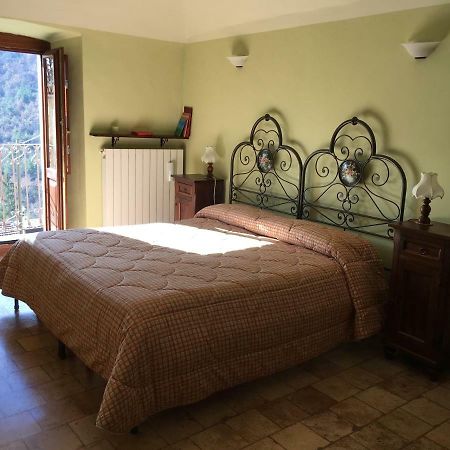Regio Tratturo Villa Caporciano ภายนอก รูปภาพ